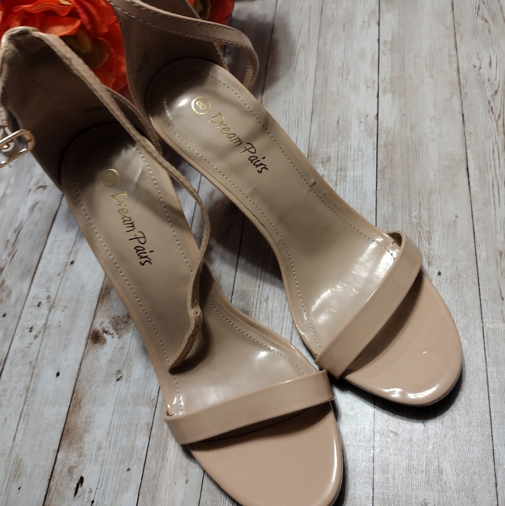 🆕 Nude Heels